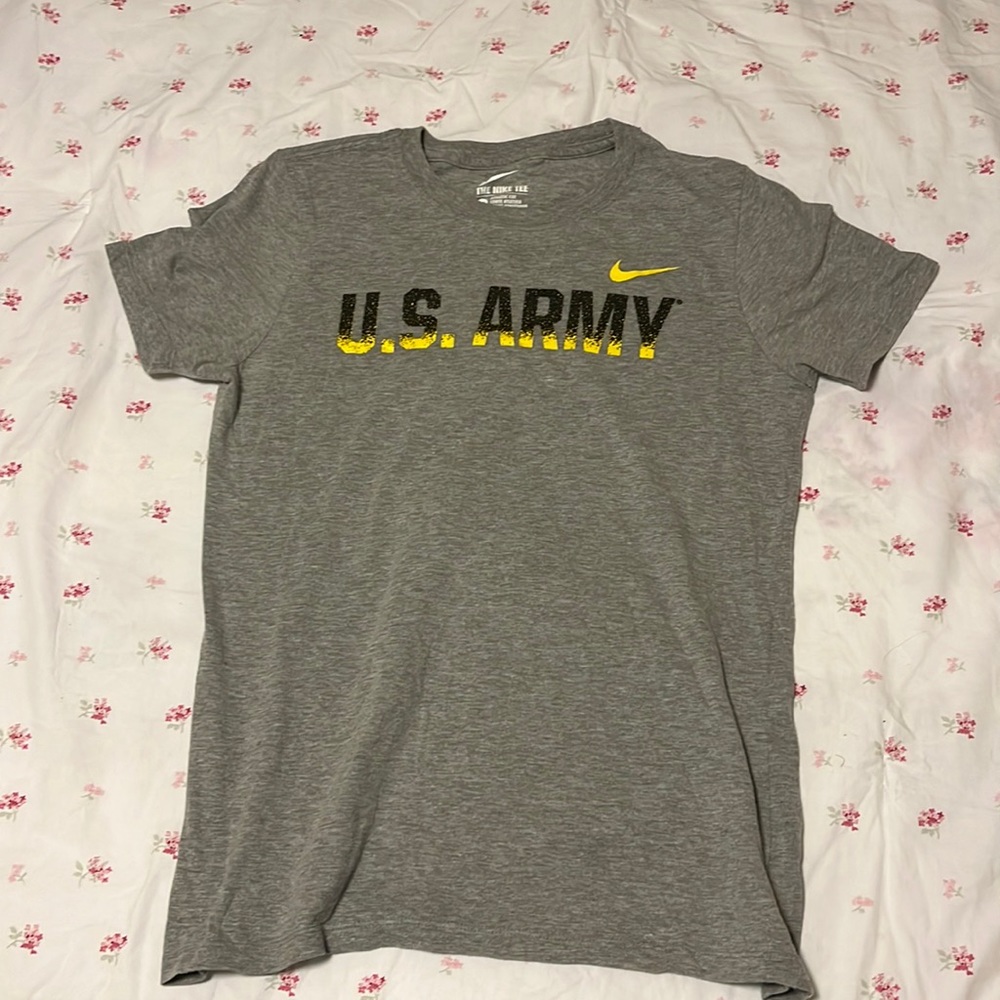 Nike Tee